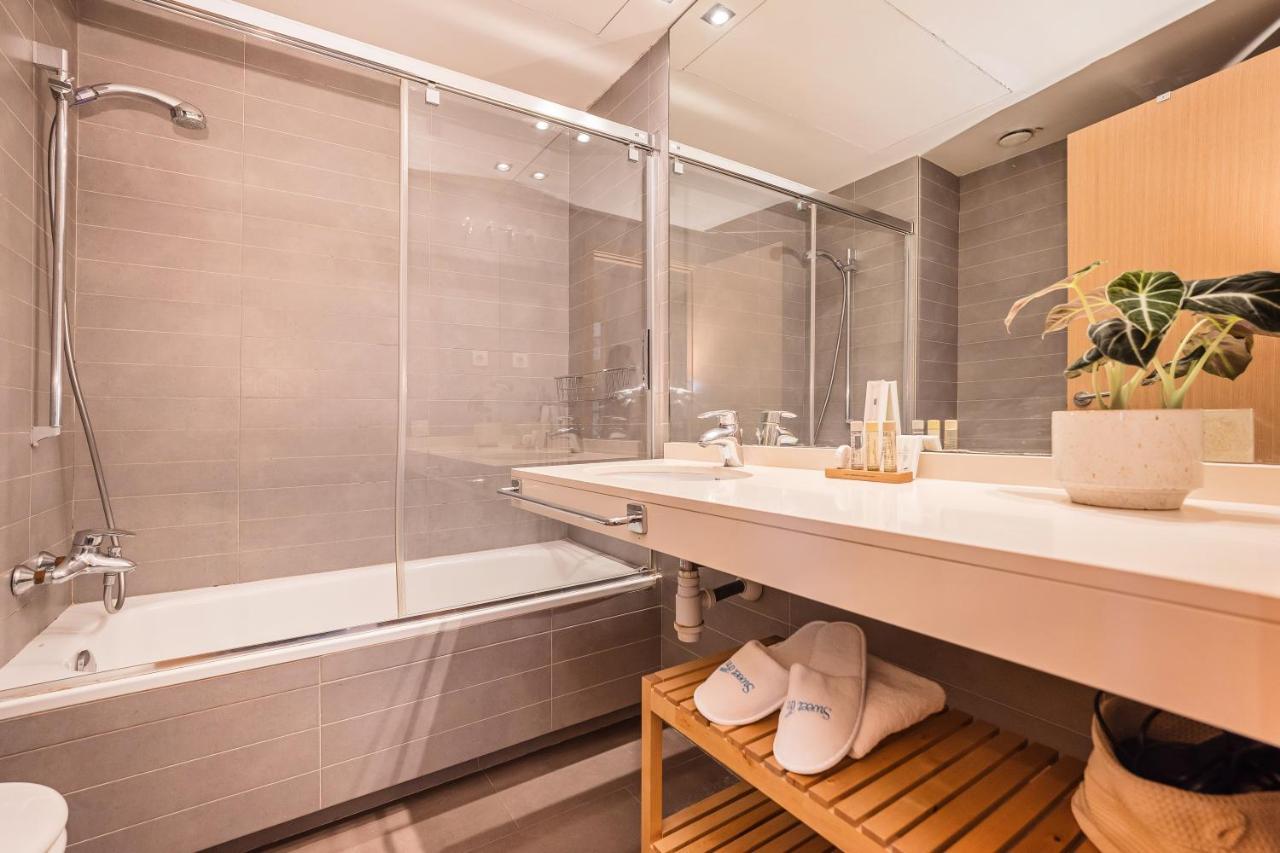 Apartament Sweett - Jardinets Barcelona Zewnętrze zdjęcie